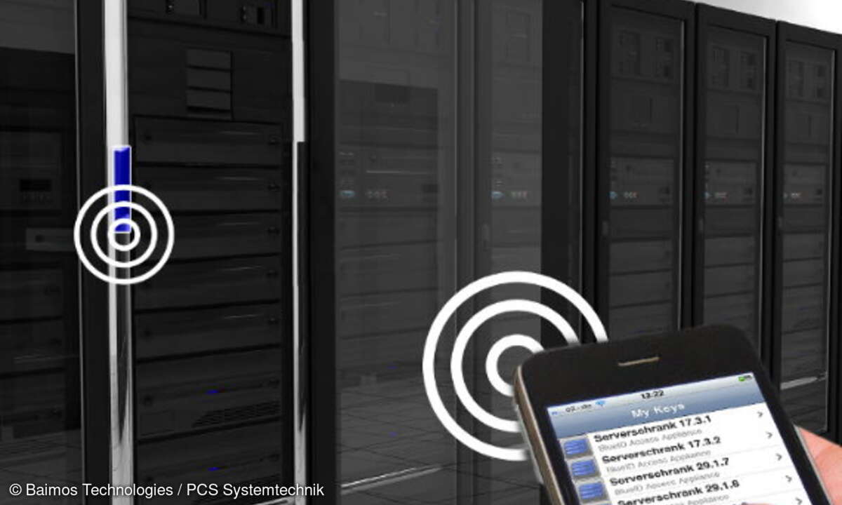 Zugangskontrolle mittels Handy: Ein Funksensor für mehrere Serverschrankreihen genügt.