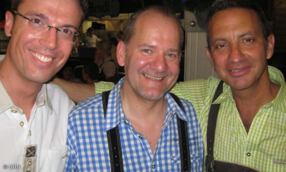 Michael Meinert (Also Actebis), Jürgen Krüger (Samsung) und Gustavo Möller-Hergt (Also Actebis)