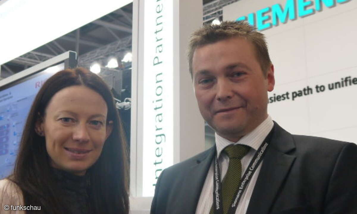 Günter Scholz, Leitung Partner Sales Germany bei Siemens Enterprise Communications und Claudia Rayling, Redakteurin funkschau.