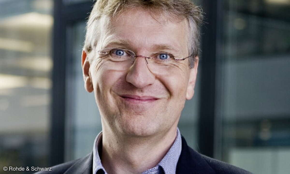 Jürgen Nies arbeitet seit 22 Jahren bei Rohde & Schwarz. Seit fünf Jahren ist er dort als Geschäftsbereichsleiter Rundfunktechnik mit 350 Mitarbeitern tätig.