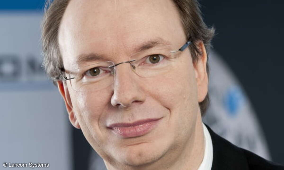 Ralf Koenzen,  Geschäftsführer Lancom System: „Wir können unseren Kunden und Vertriebspartnern eine umfang- reiche Unterstützung von der  Konzeption bis zur Lieferung und Inbetriebnahme bieten, die in der Branche unerreicht ist.“
