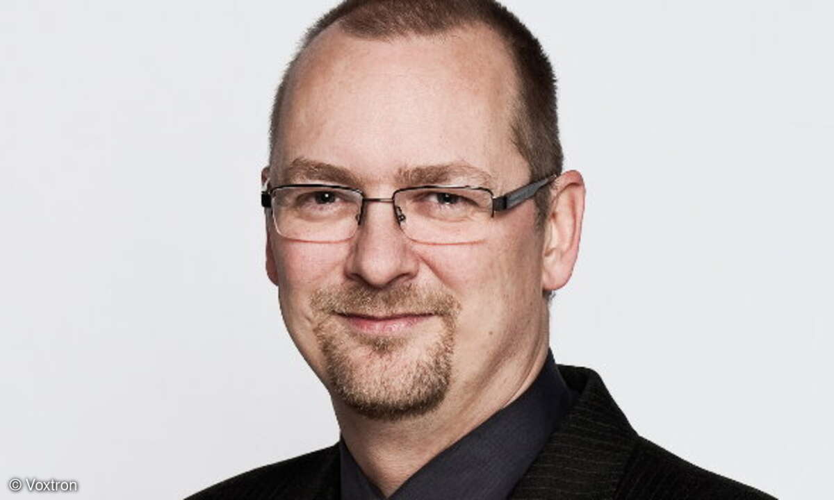 Michael Bäcker, Voxtron