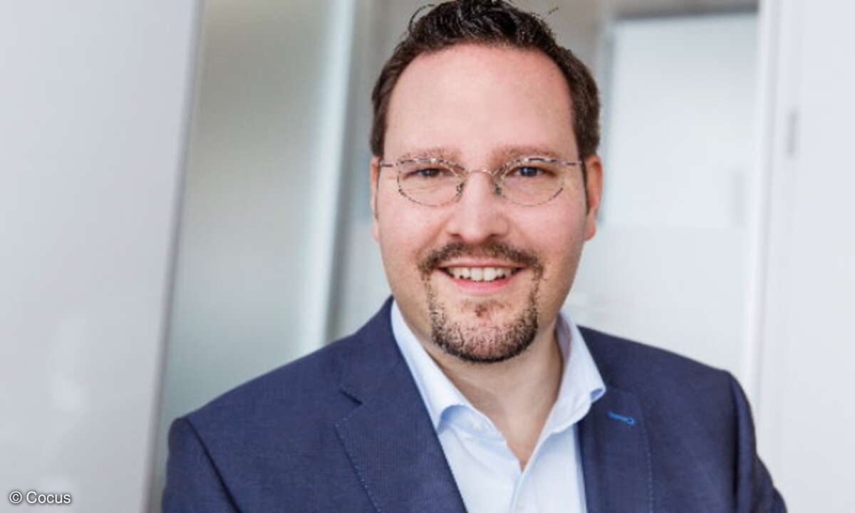 Clemens Schuchert,  Leiter des Kompetenz-Centers M2M bei Cocus, betreut seit vielen Jahren Unternehmen verschiedener Branchen bei der Entwicklung unternehmensspezifischer M2M-Strategien sowie bei der anschließenden Implementierung.