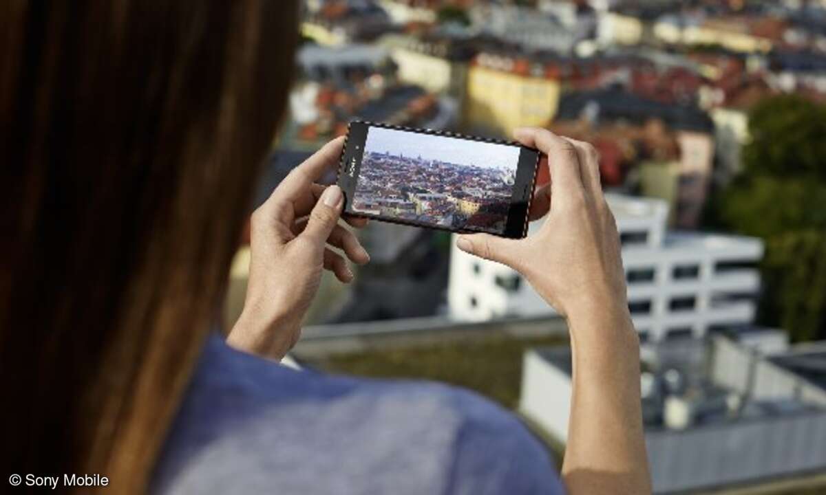 Das Xperia Z3 wird zum Ende des dritten Quartals in den Farben Weiß, Schwarz, Kupfer und Silbergrün für voraussichtlich 649 Euro (UVP) erhältlich sein.