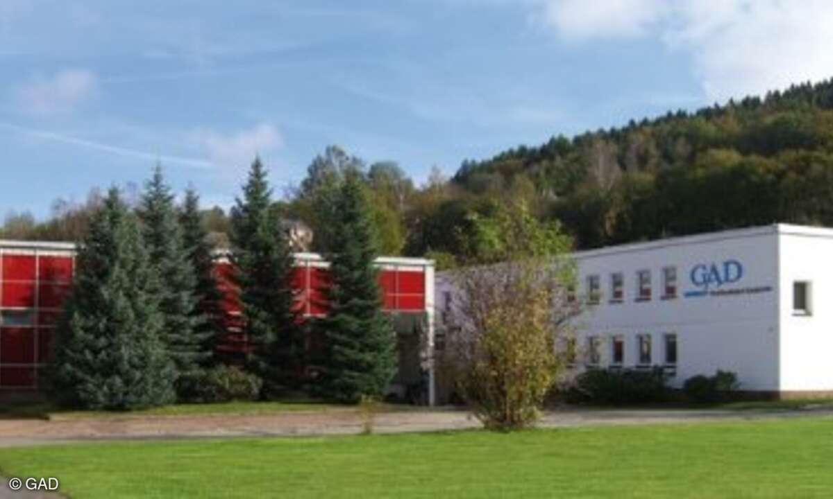 Ab 1. Januar 2015 Sitz der neuen Firmenzentrale in Thalheim