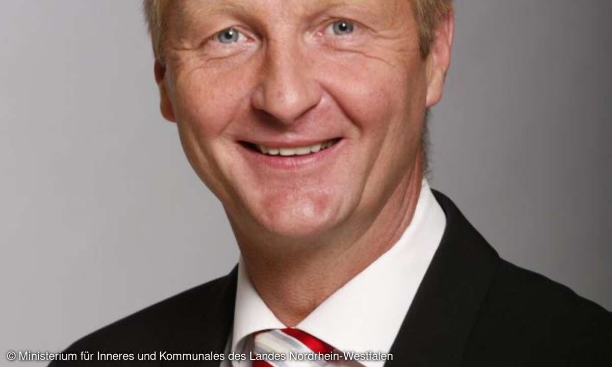 Ralf Jäger, MdL und 2014 Schirmherr der PMR Expo: