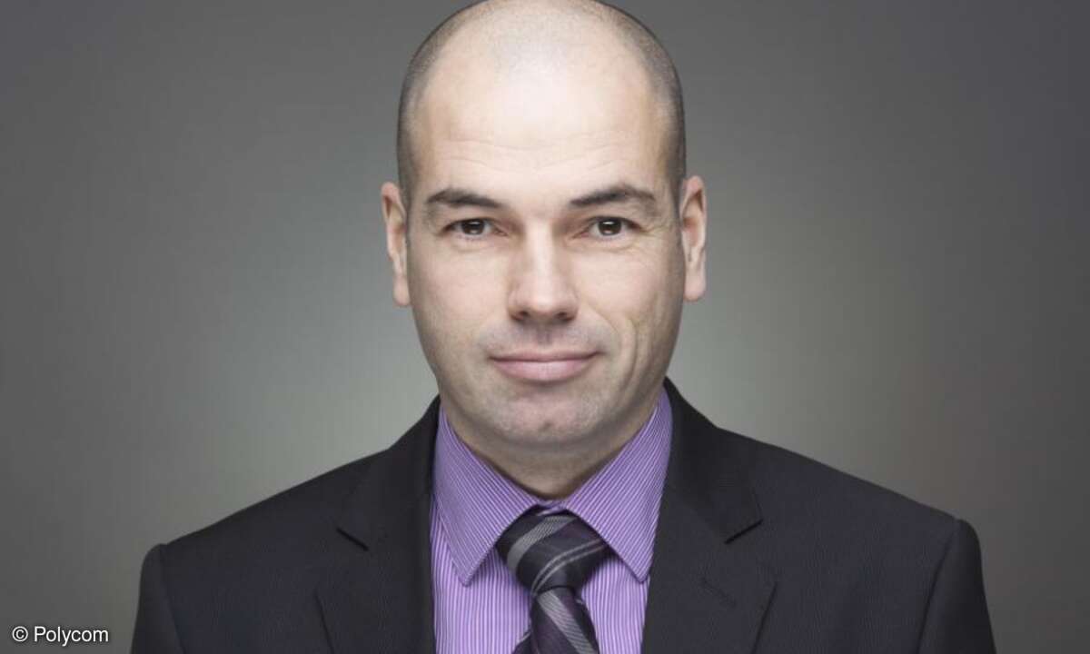 „Der Arbeitsplatz der Zukunft ist derzeit in aller Munde. War ‚Arbeit‘ ehemals ein Ort, an den wir gehen – so wird es zukünftig etwas sein, das wir machen, unabhängig von Zeit, Ort und Endgerät