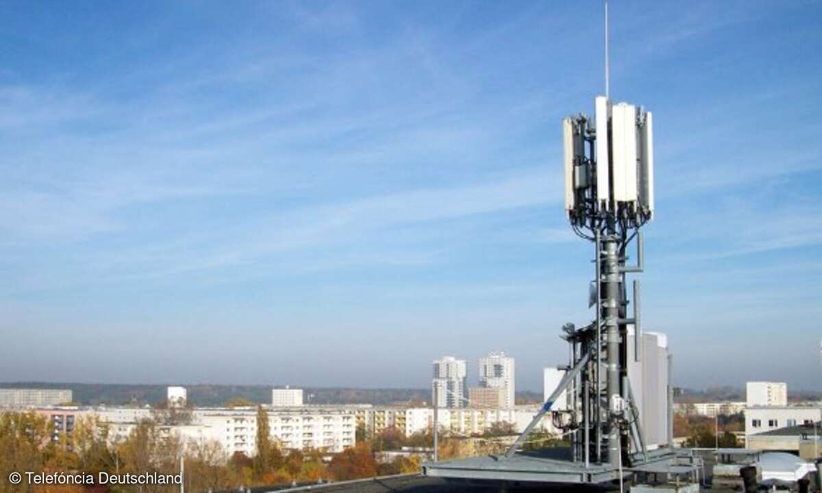 Den Kunden aller eigenen Marken und Partnermarken bietet Telefónica nach eigener Aussage in Folge der Netzintegration in städtischen Gebieten die dichteste und auf dem Land eine deutlich ausgeweitete UMTS-Netzinfrastruktur.