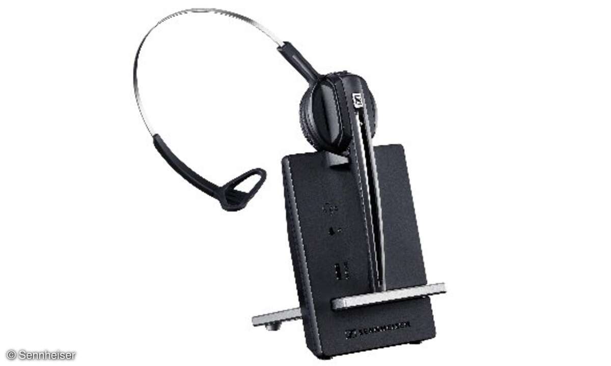 D 10 Phone