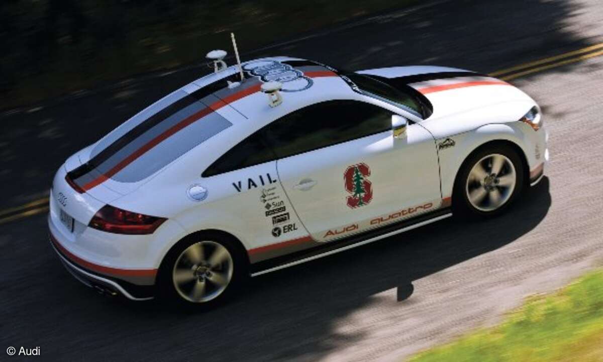 Pilotiertes Fahren mit dem Audi TTS Pikes Peak