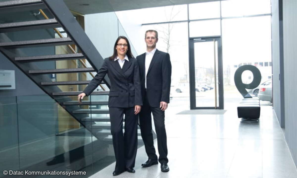 Das Geschäftsführer-Team bei Datac Kommunikationssysteme, Sabine Erlebach und Matthias Stender, stellen UCC-Lösungen mit Office-365 und Skype-for-Business auf dem 