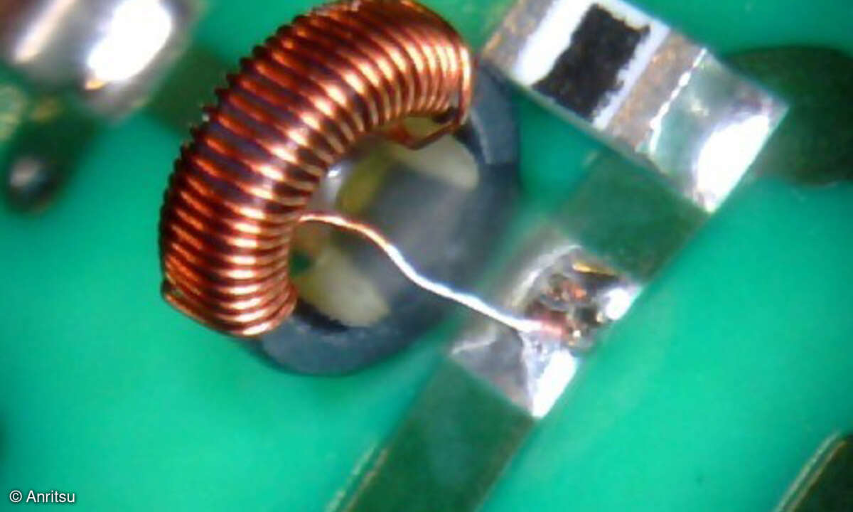 Im Vergleich dazu in diesem Bild eine unbeschädigte Ringspule.
