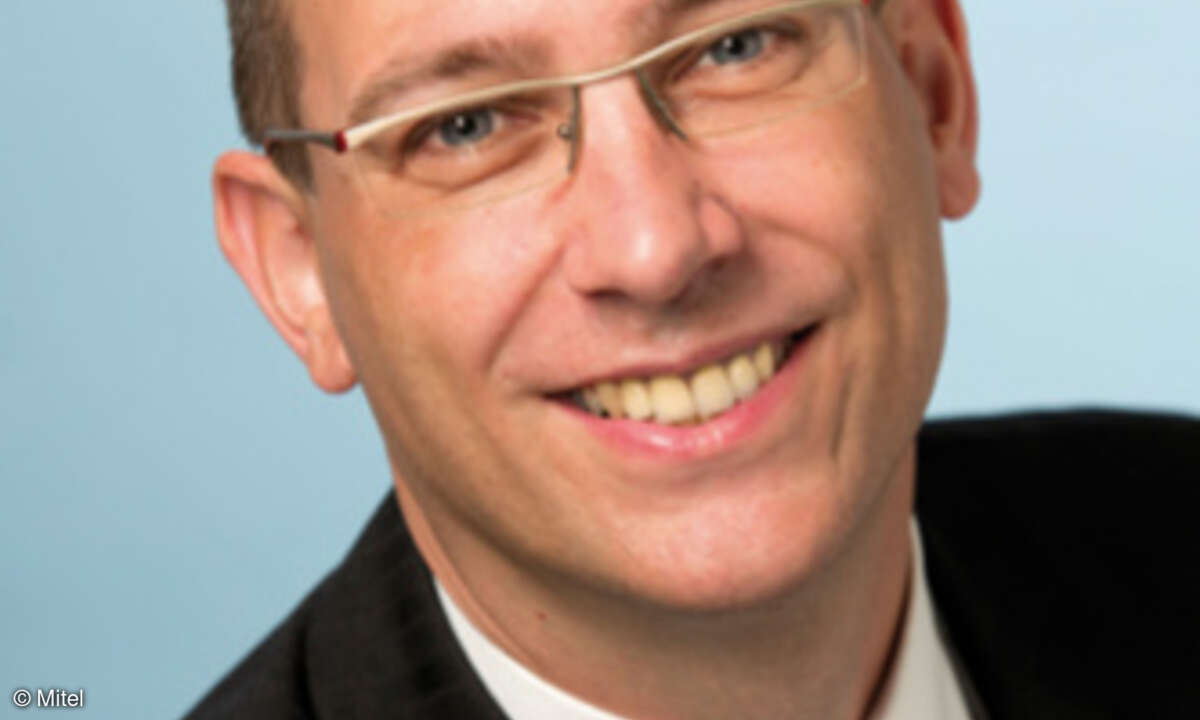 Johannes Nowak,  Director Marketing SMB and Devices bei Mitel