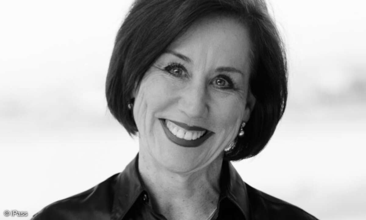 Patricia Hume, iPass