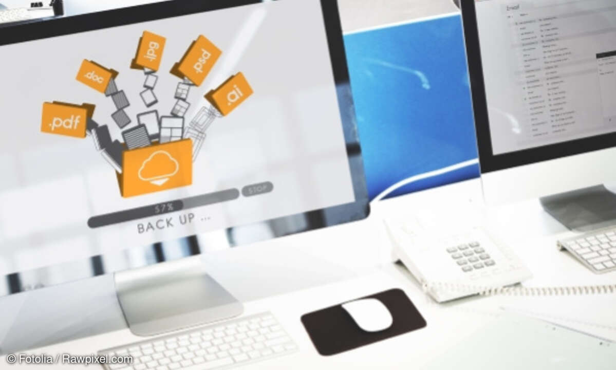 Arbeitsplatz PC Telefon