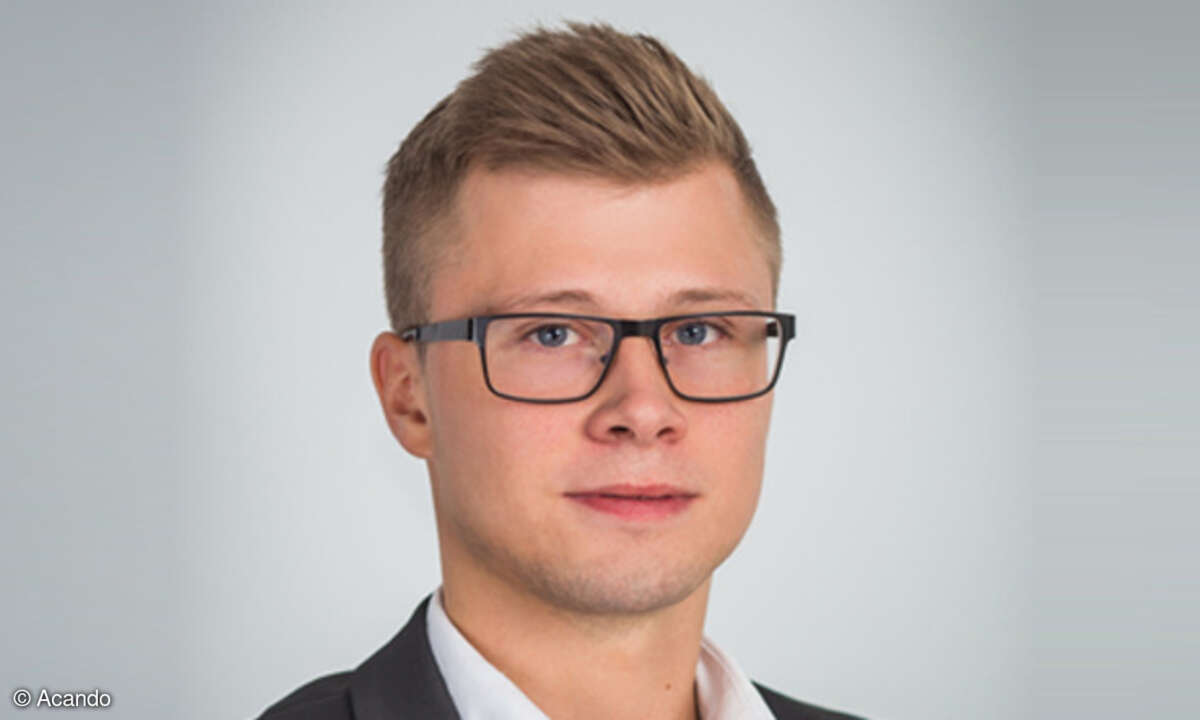 Niklas Karbach, Acando