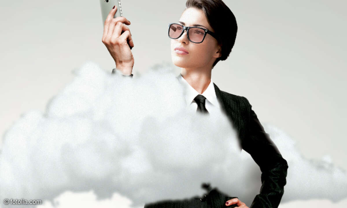 Frau Smartpone Cloud