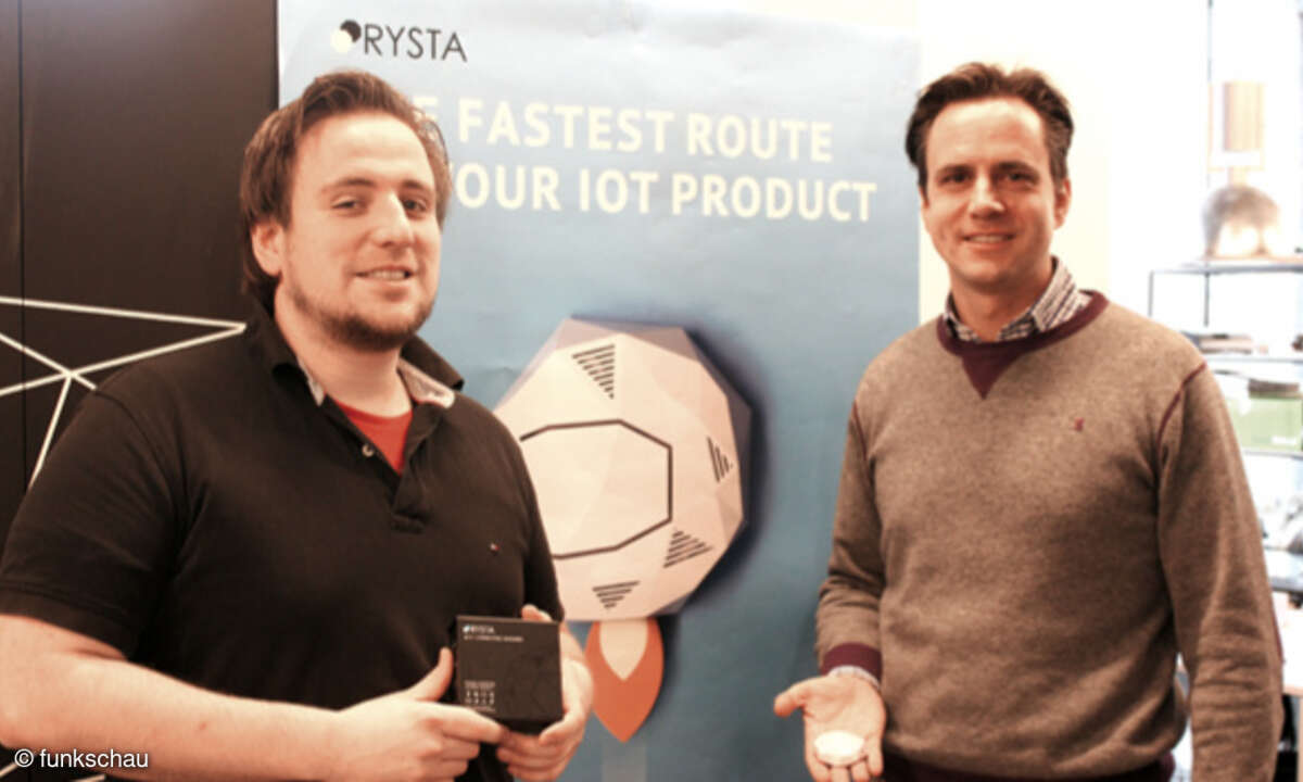 Rysta-CTO Sven Eliasson (links) und CEO Moritz Gruber präsentieren ihren Baustein für das Internet of Things