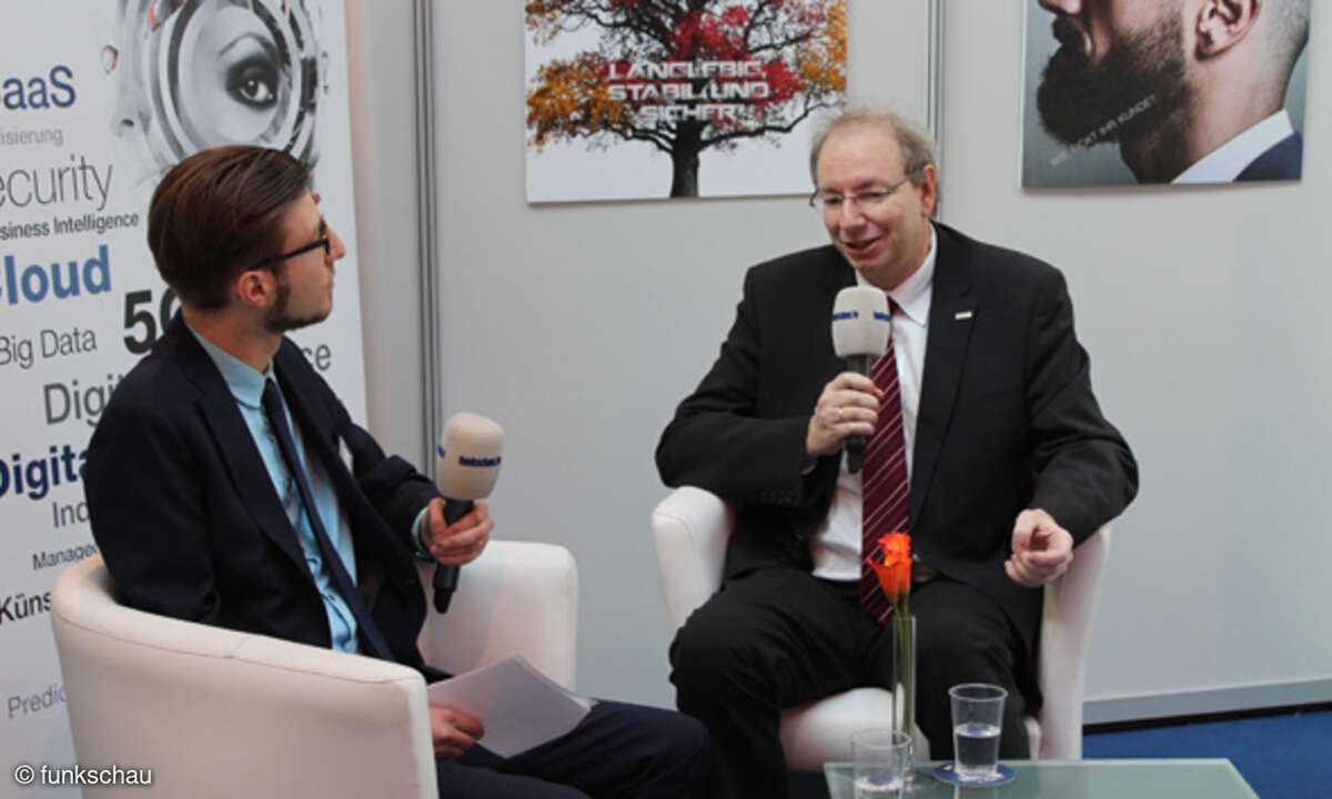 Ralf Koenzen, Gründer und Geschäftsführer von Lancom Systems im funkschau-Interview auf dem CeBIT-Stand der funkschau.