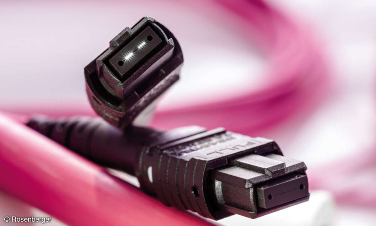 Die Planung, Installation und Abnahme der IT-Verkabelung von Rechenzentren ist in der Normenreihe DIN EN 50174 beschrieben.