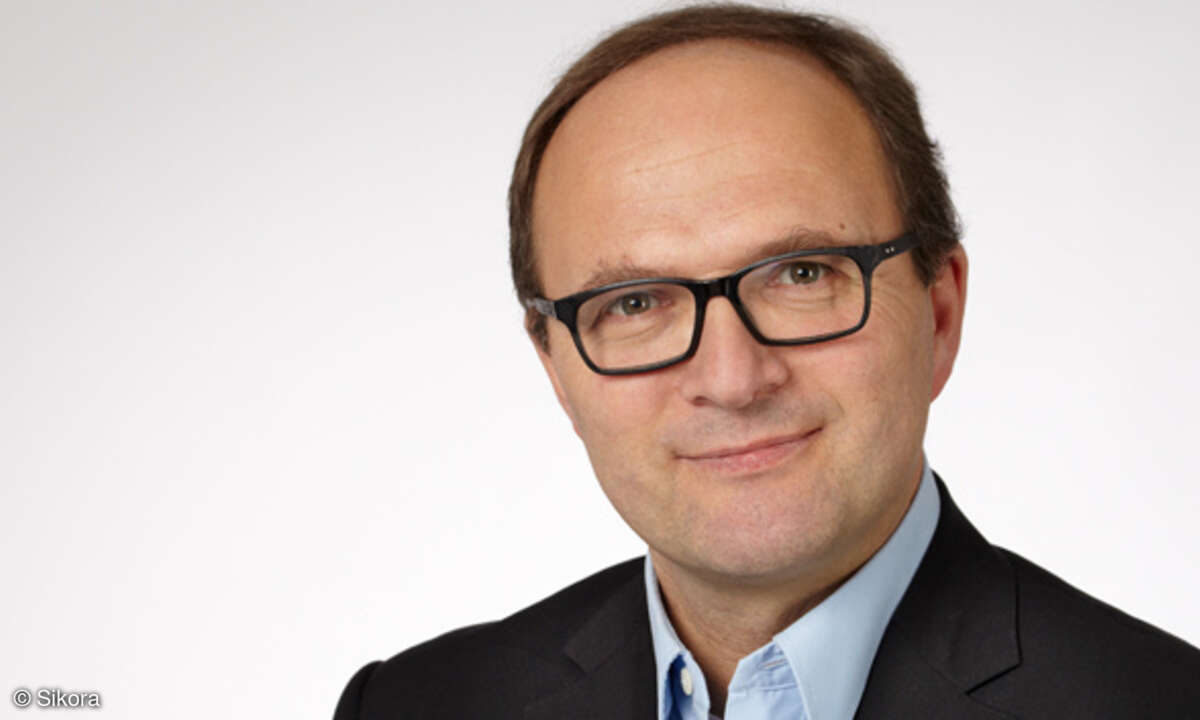 Prof. Dr. Axel Sikora