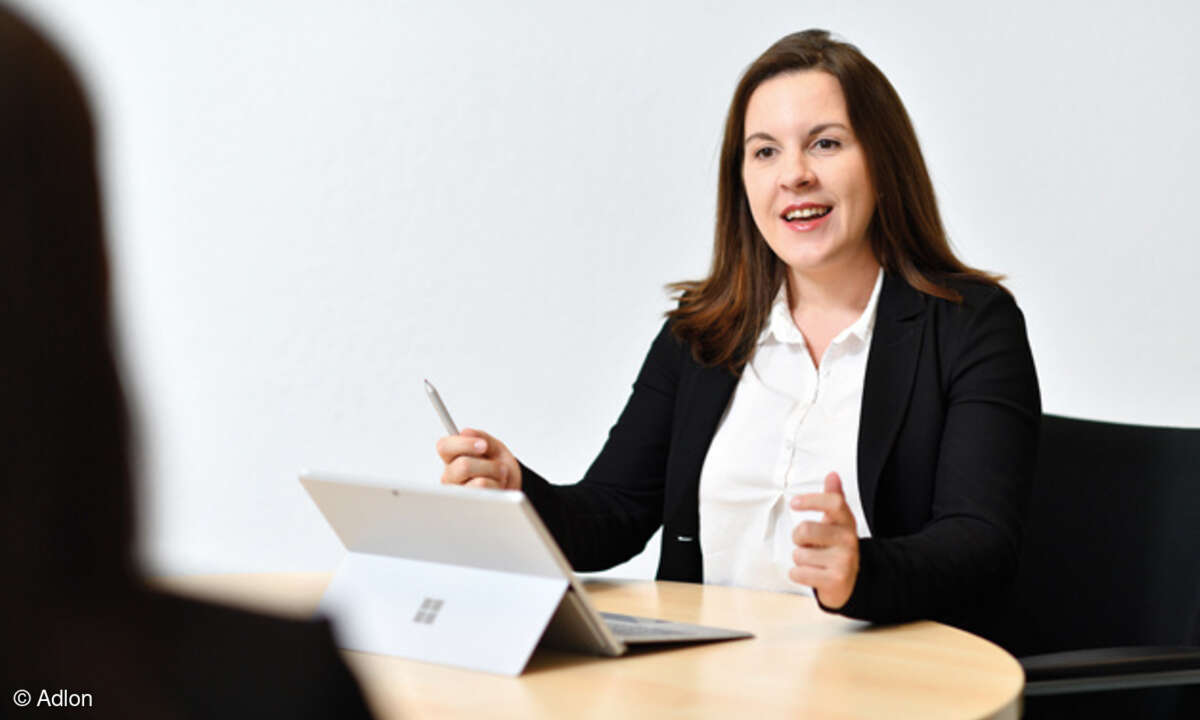 Tanja Loos ist Business Relationship Manager bei Adlon. Der  IT-Dienstleister setzt sich gezielt mit dem Thema Digital Workplace auseinander.