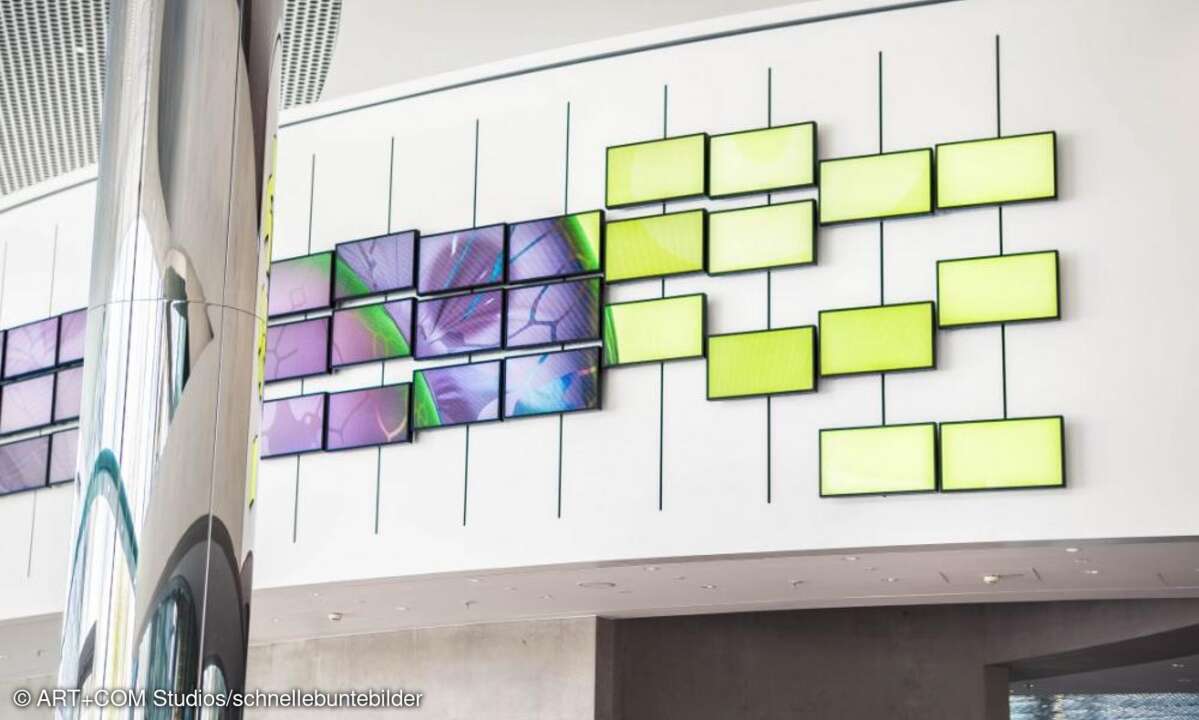 Digital Signage „Installation Wall“