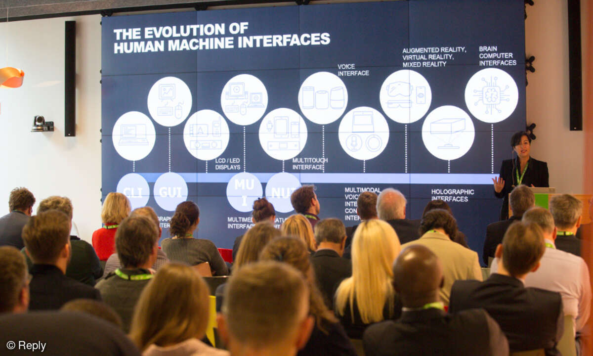 Einführung in moderne Interfaces von Julia Saswito - CoP Digital Experience bei Reply