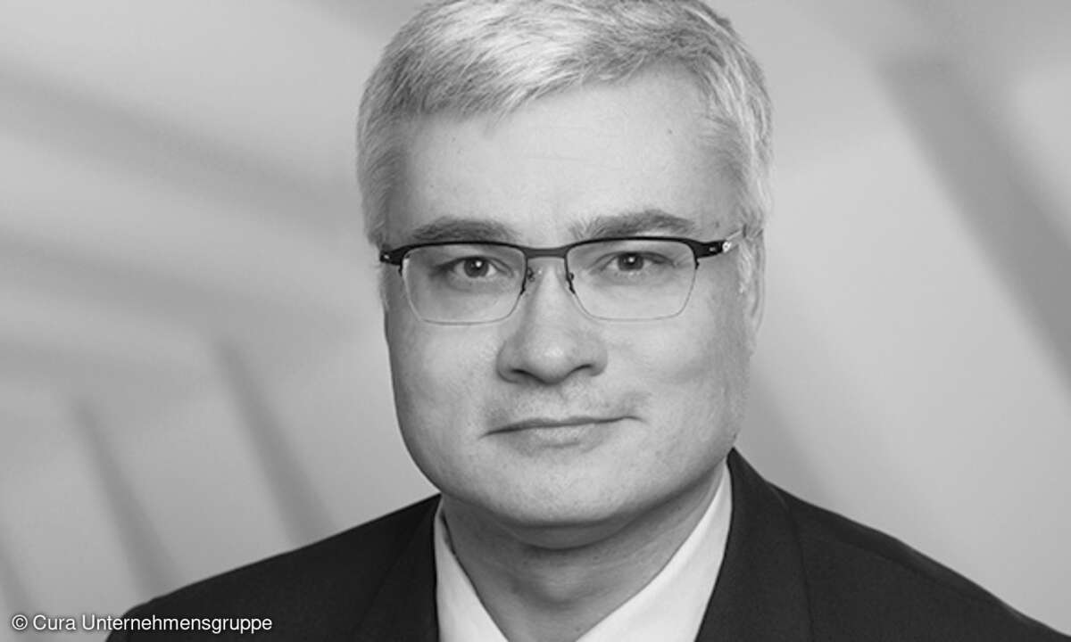 Chris Recke, Cura Unternehmensgruppe