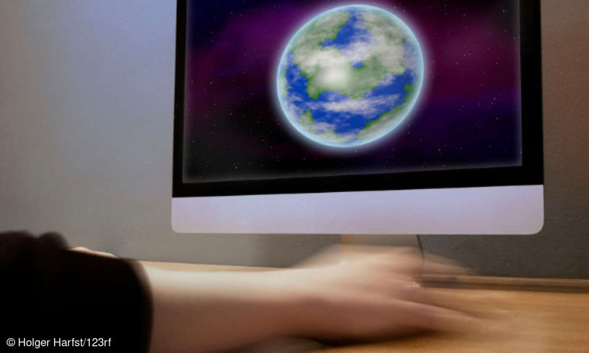 Erde auf PC-Monitor