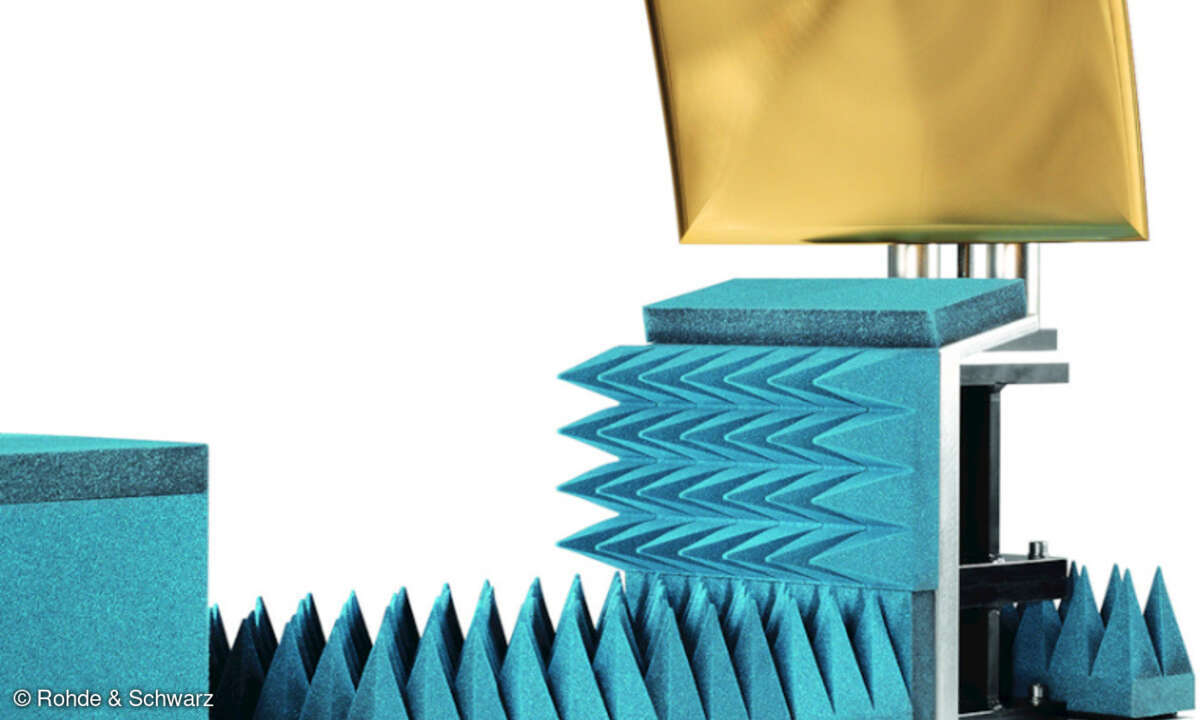 Compact-Antenna-Test-Range-Messsystem