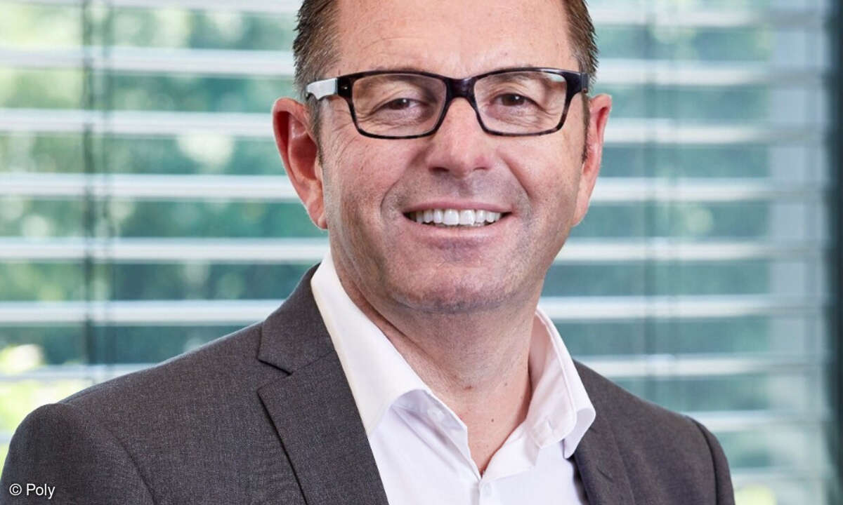 Henning Schäfer, Poly