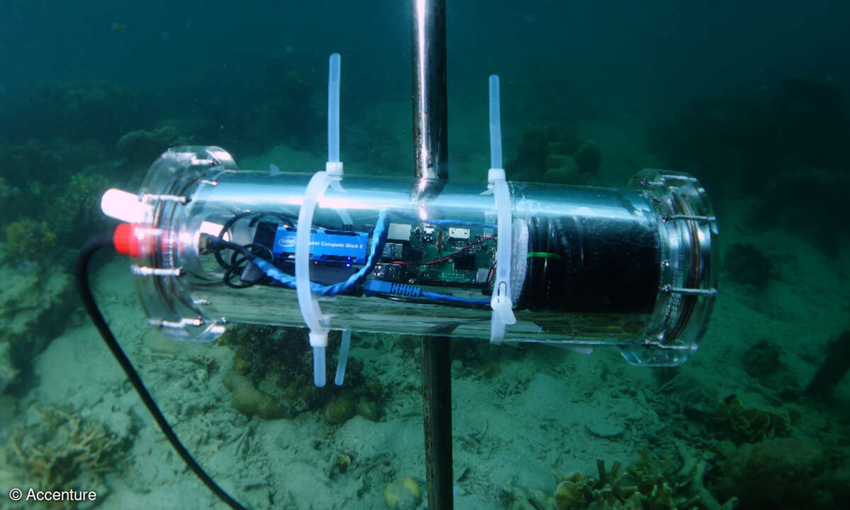 Accenture, Intel, Videokamera, unter wasser