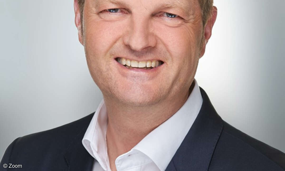 Peter Stemmler, Zoom