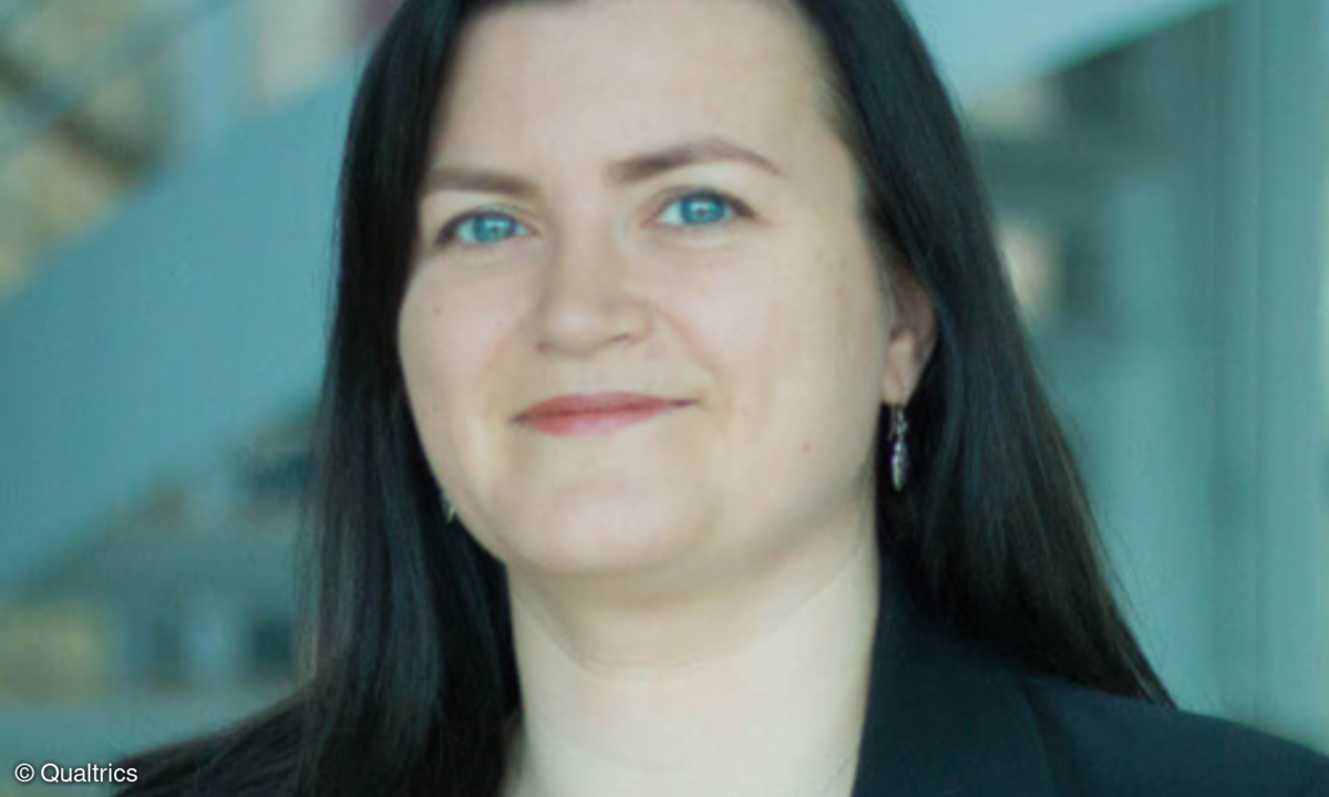 Qualtrics, Léonie Brown