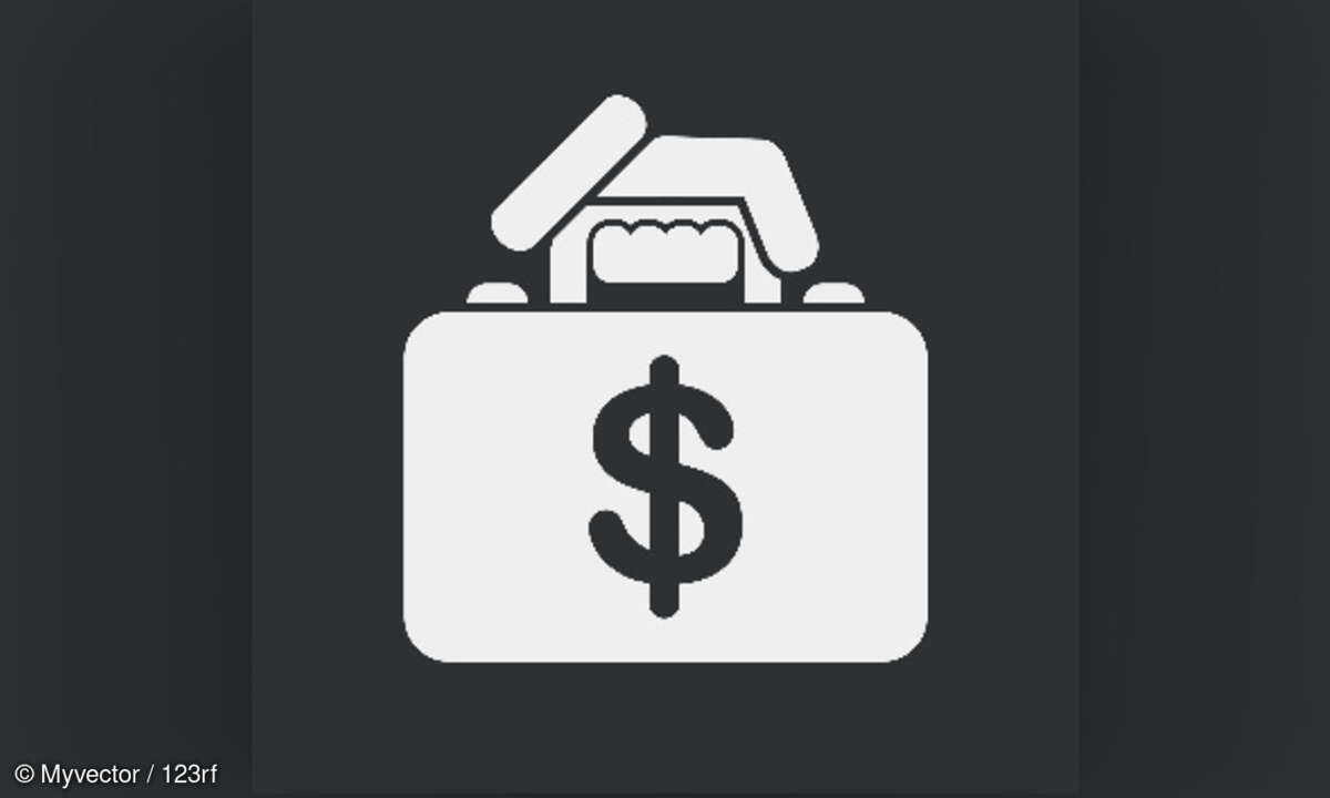Geld Handkoffer Geldübergabe