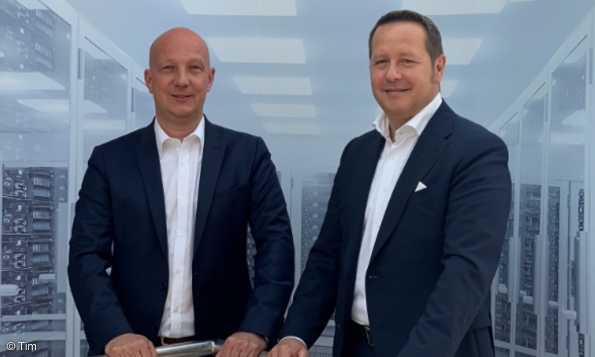 Tim-Vorstand Jörg Eilenstein (rechts) mit Frank Pütz, Regional Vice President DACH von Sophos