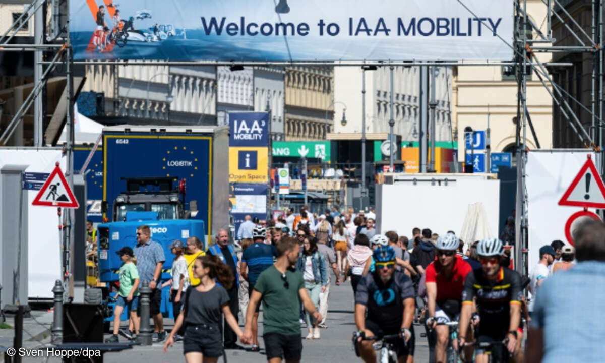 Aufbauarbeiten IAA Mobility München 2021