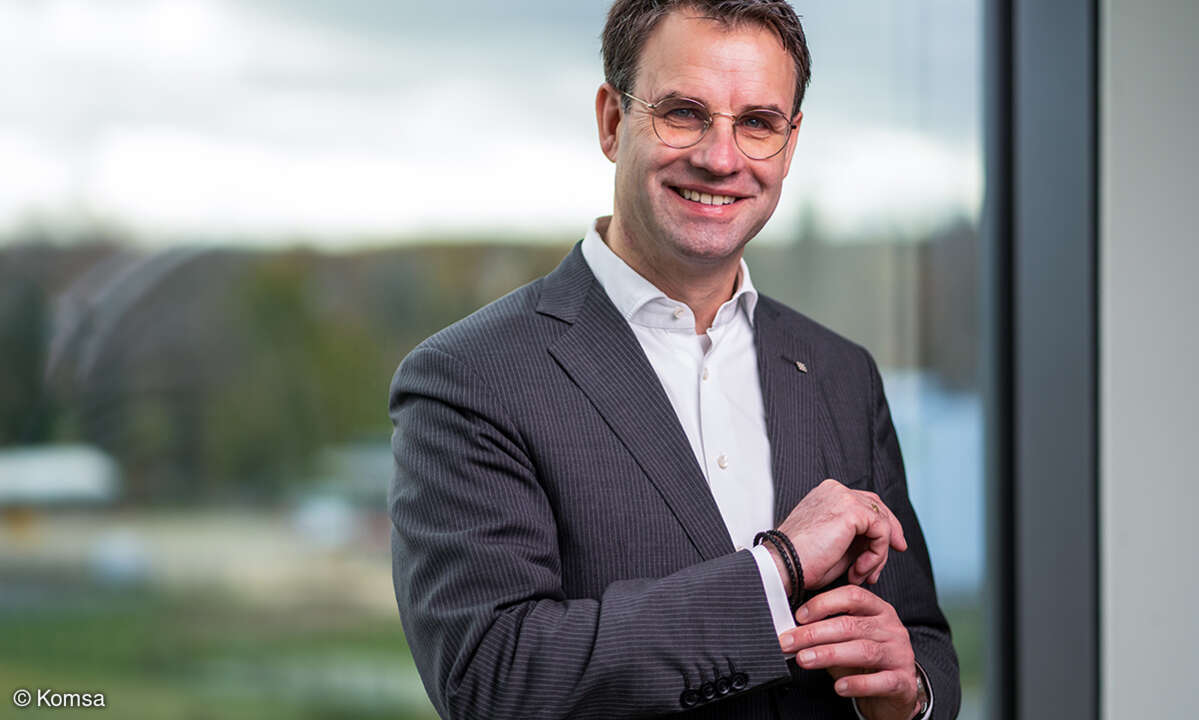 Pierre-Pascal Urbon, Komsa