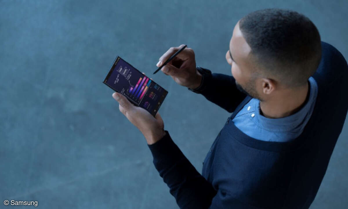 Samsung Galaxy S22 Ultra in der Anwendung mit S Pen