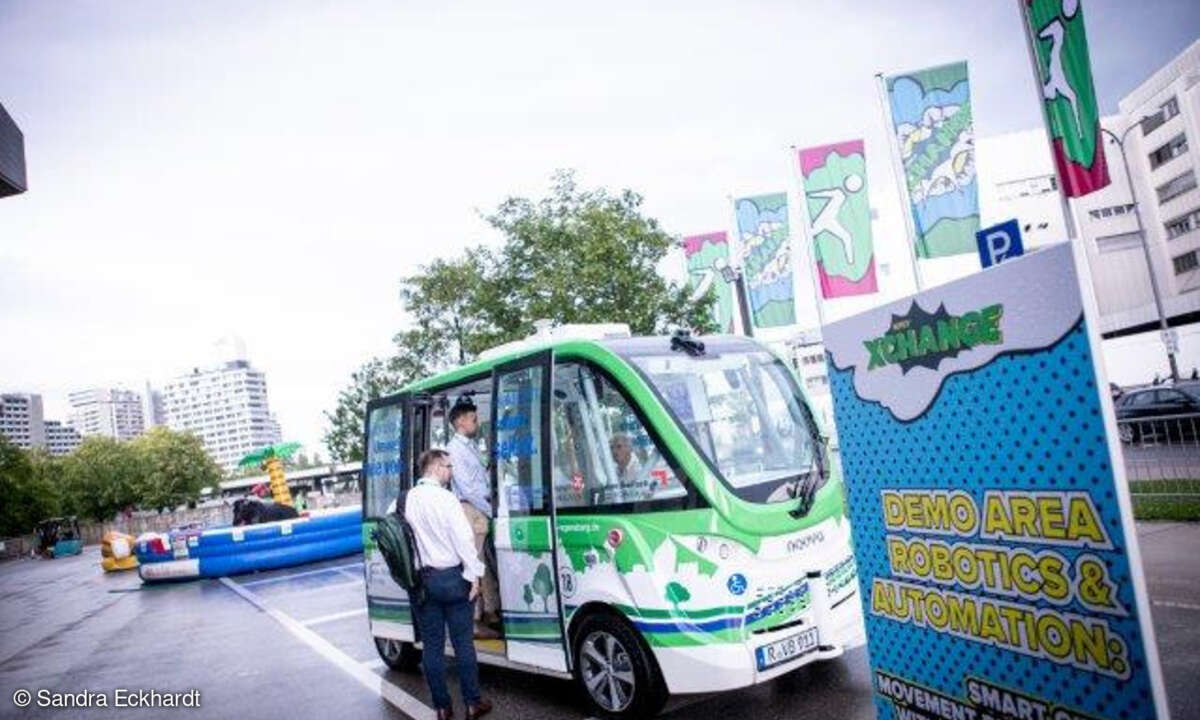 autonom fahrender Bus