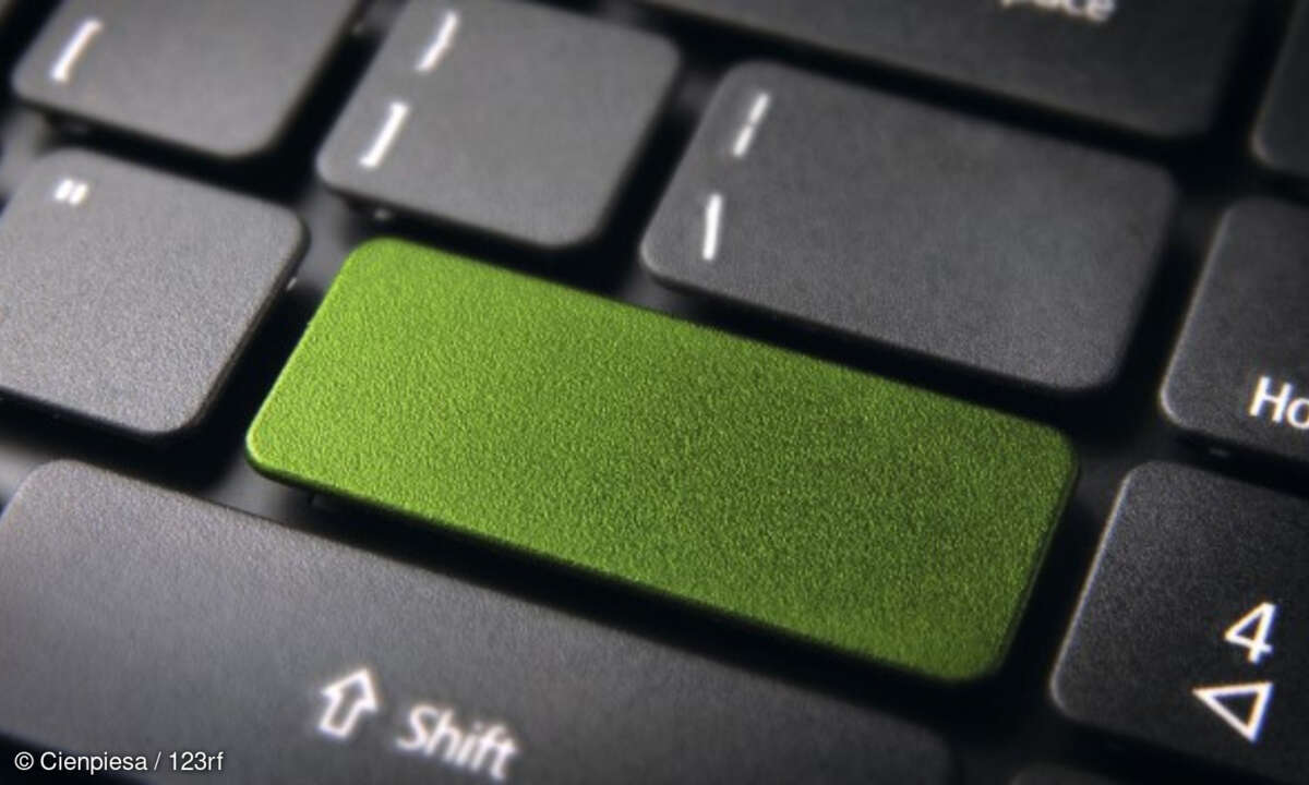 Tastatur mit grüner taste