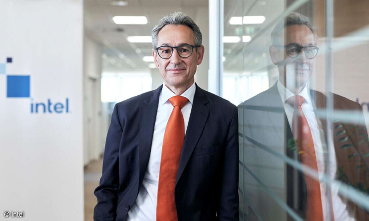 Hannes Schwader, Intel