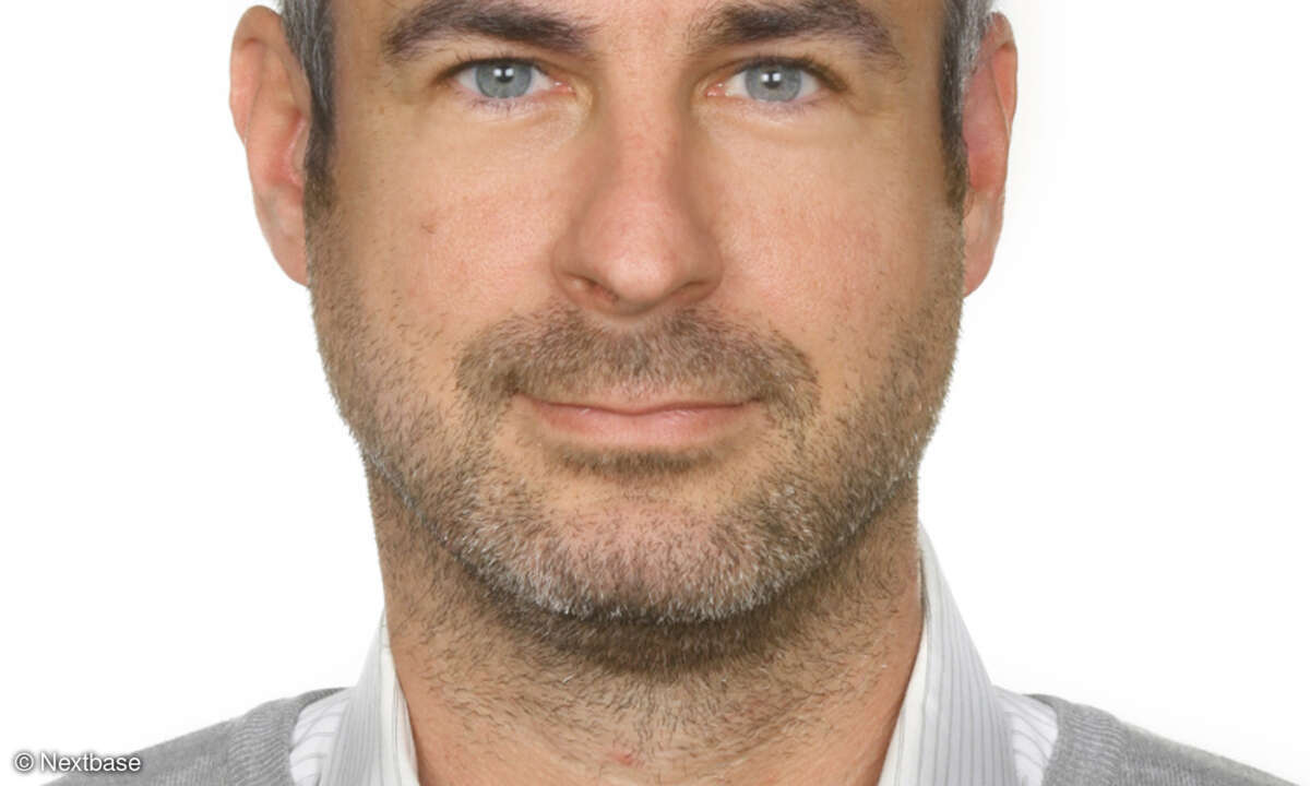 Stefan Zeltner, Nextbase