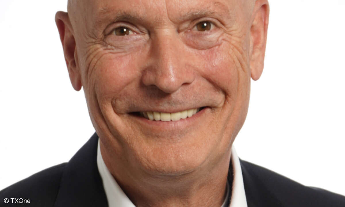 Klaus Stolper, TXOne