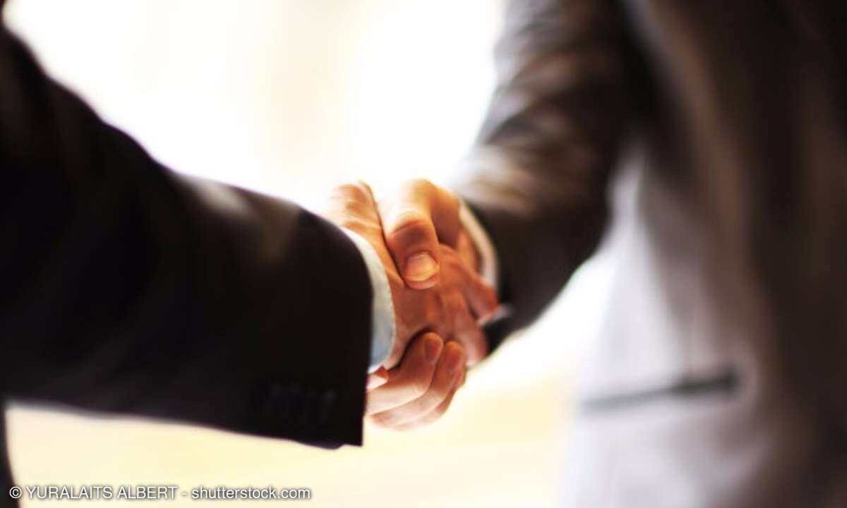 Schmuckbild Handshake Übernahme Einigung