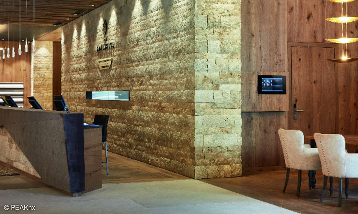 Hotel-Rezeption mit Controlpro