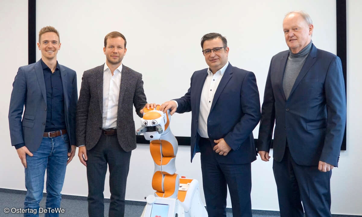 ertragsunterzeichnung F&P + Ostertag DeTeWe, Assistenzroboter Lio