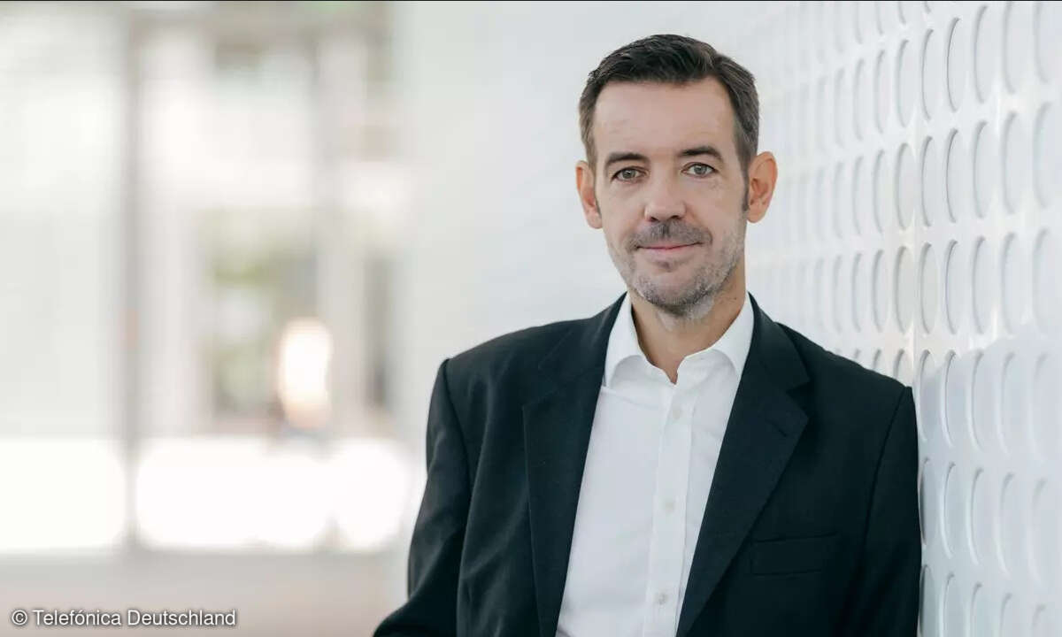 Karsten Pradel, Telefónica