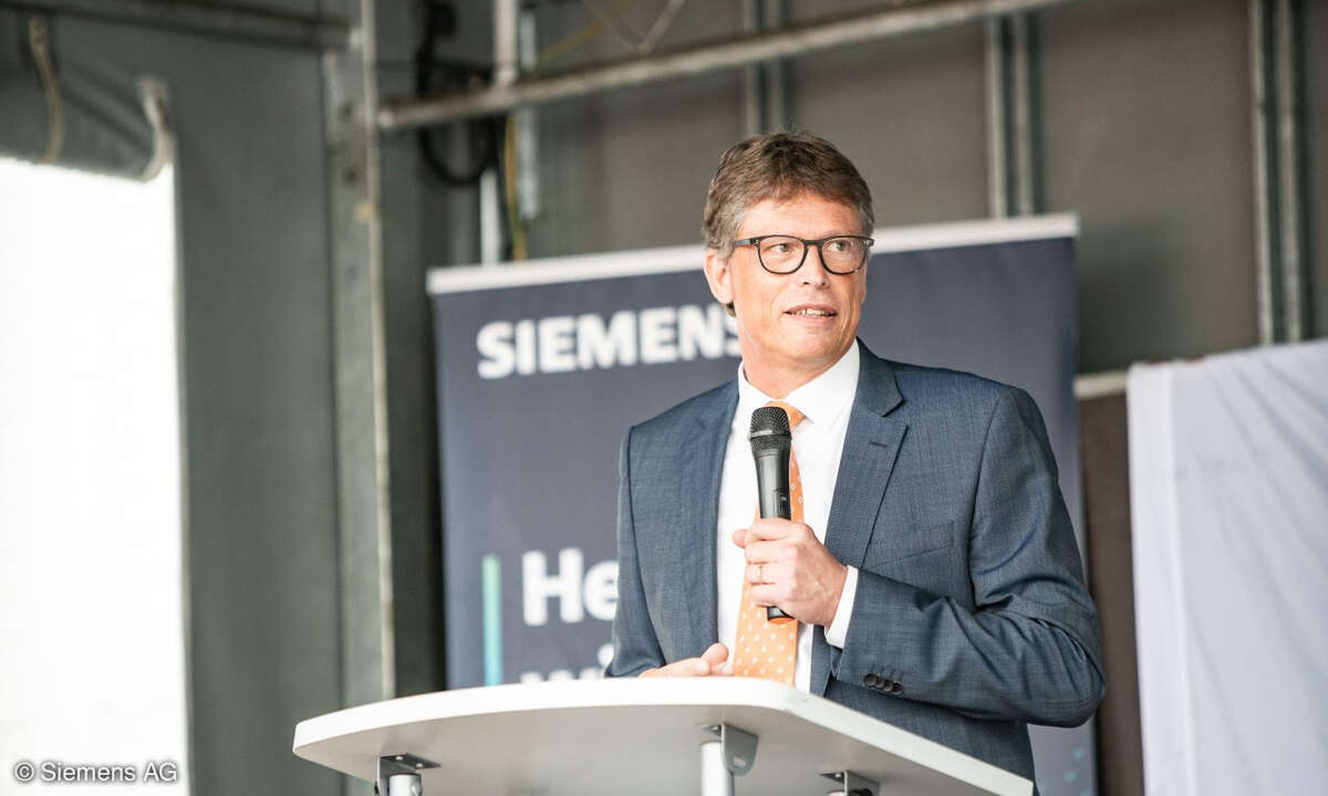 Siemens, Matthias Rebellius